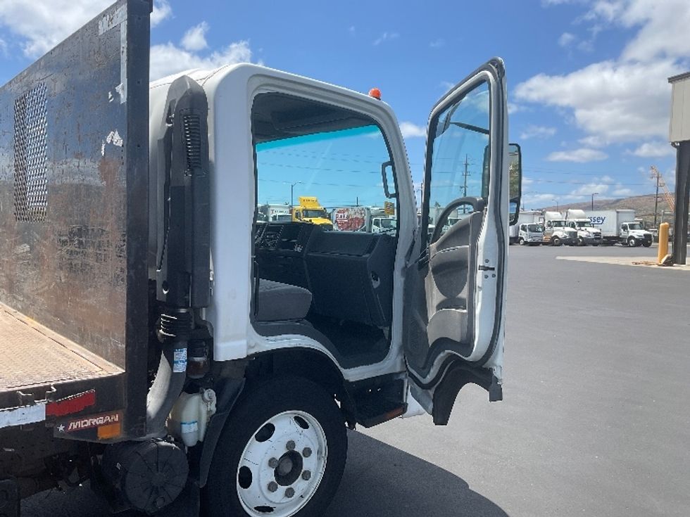 Flatbed Truck-Light and Medium Duty Trucks-Isuzu-2020-NQR-Kapolei-HI-82,311\n\t\tmiles-$ 52,000 - Image 17