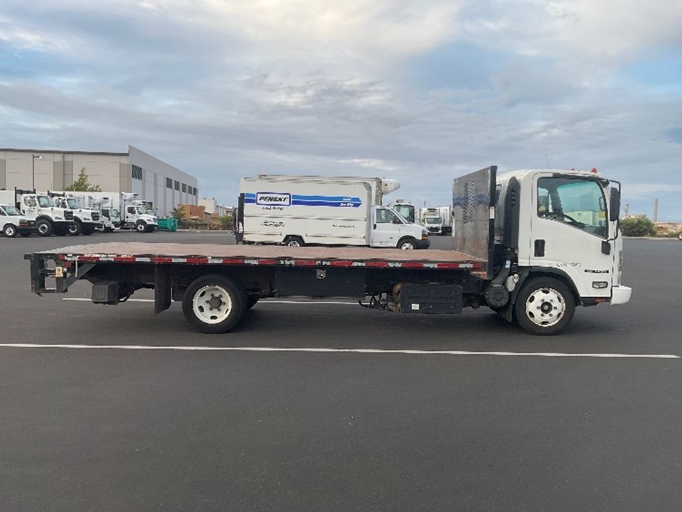 Flatbed Truck-Light and Medium Duty Trucks-Isuzu-2020-NQR-Kapolei-HI-90,175\n\t\tmiles-$ 45,000 - Image 13