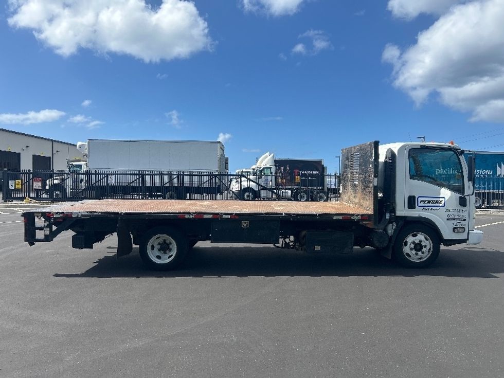 Flatbed Truck-Light and Medium Duty Trucks-Isuzu-2020-NQR-Kapolei-HI-96,021\n\t\tmiles-$ 50,250 - Image 15