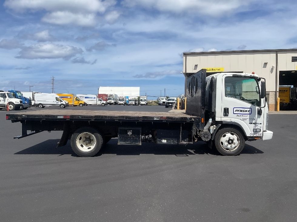 Flatbed Truck-Light and Medium Duty Trucks-Isuzu-2020-NQR-La Mirada-CA-57,233\n\t\tmiles-$ 45,500 - Image 13