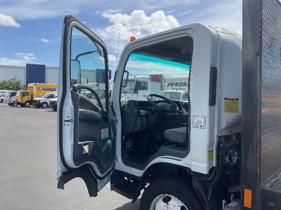 Flatbed Truck-Light and Medium Duty Trucks-Isuzu-2020-NQR-La Mirada-CA-57,233\n\t\tmiles-$ 45,500 - Image 14