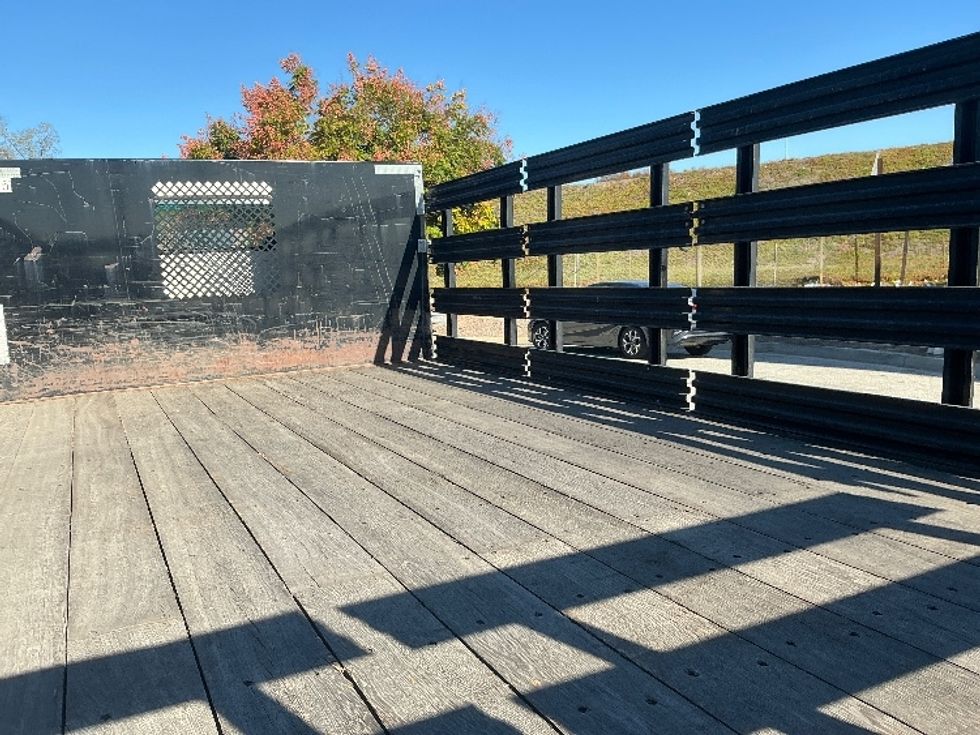 Flatbed Truck-Light and Medium Duty Trucks-Isuzu-2020-NQR-Torrance-CA-164,884\n\t\tmiles-$ 36,250 - Image 12