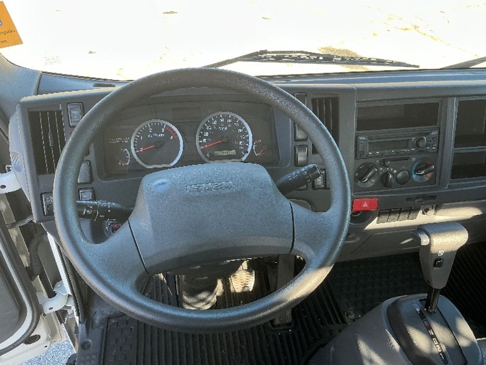 Flatbed Truck-Light and Medium Duty Trucks-Isuzu-2020-NQR-Torrance-CA-164,884\n\t\tmiles-$ 36,250 - Image 18