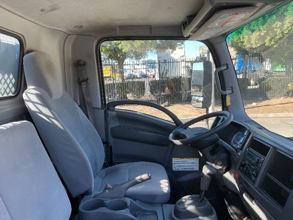 Flatbed Truck-Light and Medium Duty Trucks-Isuzu-2020-NQR-Torrance-CA-164,884\n\t\tmiles-$ 36,250 - Image 22