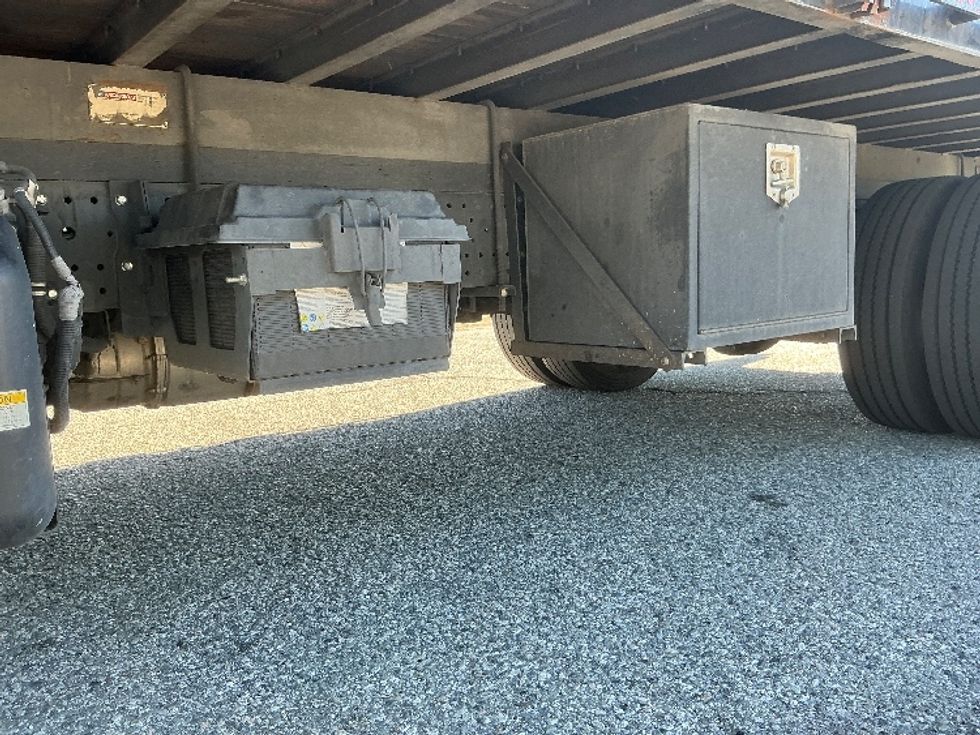 Flatbed Truck-Light and Medium Duty Trucks-Isuzu-2020-NQR-Torrance-CA-164,884\n\t\tmiles-$ 36,250 - Image 5