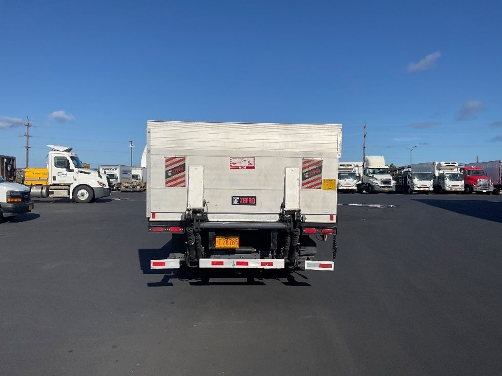 Flatbed Truck-Light and Medium Duty Trucks-Isuzu-2020-NQR-Torrance-CA-25,511\n\t\tmiles-$ 55,500 - Image 7