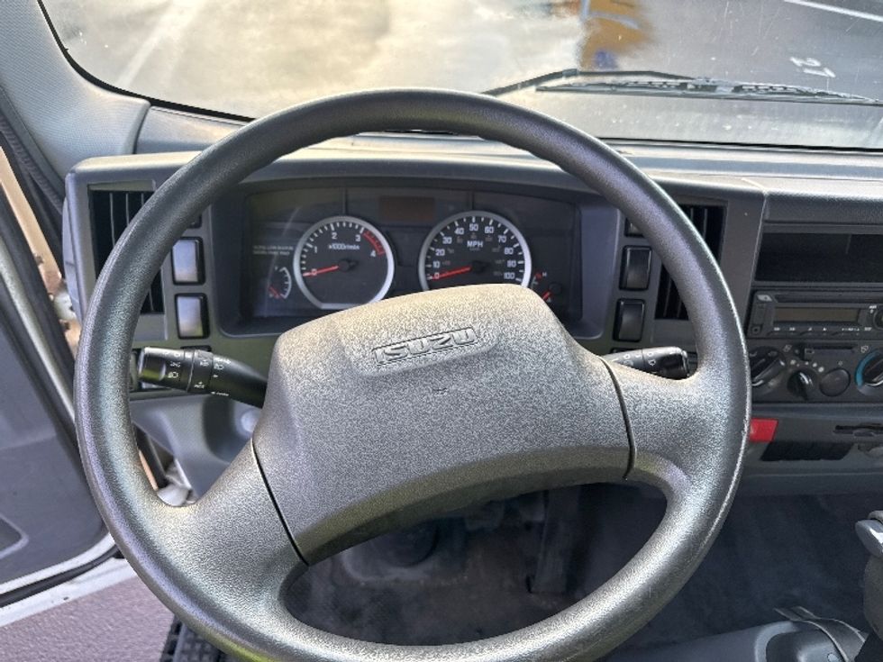 Flatbed Truck-Light and Medium Duty Trucks-Isuzu-2020-NQR-Torrance-CA-50,455\n\t\tmiles-$ 52,750 - Image 18