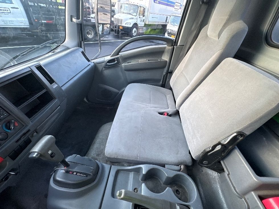 Flatbed Truck-Light and Medium Duty Trucks-Isuzu-2020-NQR-Torrance-CA-50,455\n\t\tmiles-$ 52,750 - Image 19