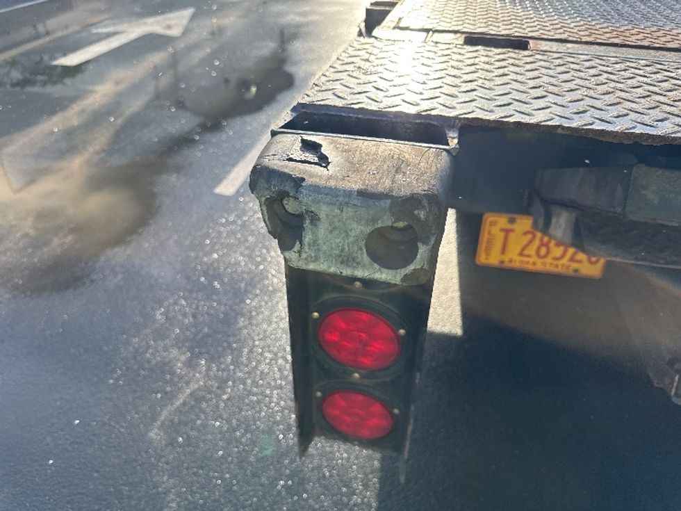 Flatbed Truck-Light and Medium Duty Trucks-Isuzu-2020-NQR-Torrance-CA-50,455\n\t\tmiles-$ 52,750 - Image 27