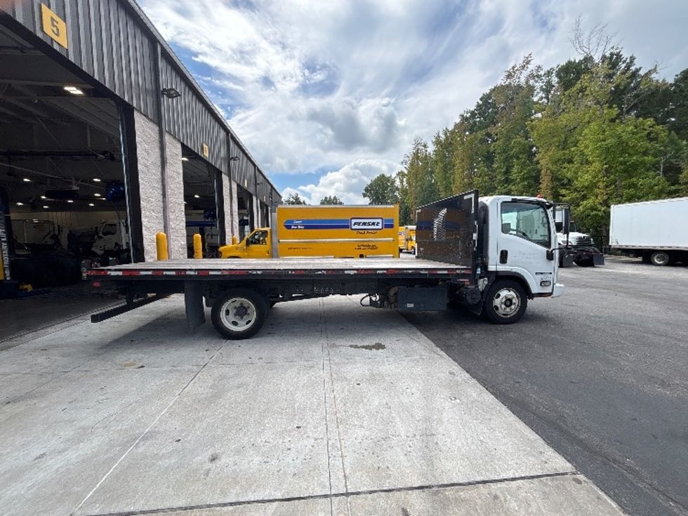 Flatbed Truck-Light and Medium Duty Trucks-Isuzu-2020-NRR-Ladson-SC-154,886\n\t\tmiles-$ 38,250 - Image 11