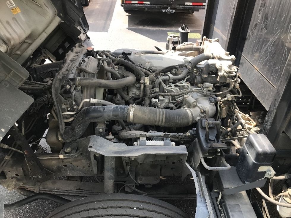 Flatbed Truck-Light and Medium Duty Trucks-Isuzu-2020-NRR-Ladson-SC-154,886\n\t\tmiles-$ 38,250 - Image 20