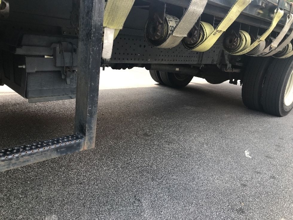 Flatbed Truck-Light and Medium Duty Trucks-Isuzu-2020-NRR-Ladson-SC-154,886\n\t\tmiles-$ 38,250 - Image 5