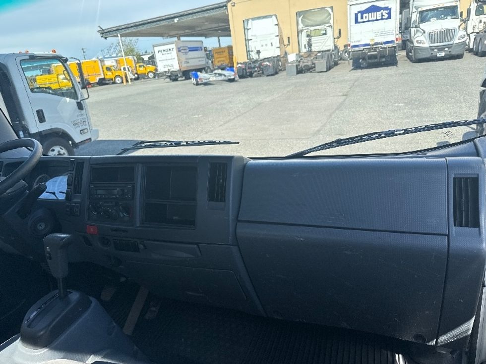 Flatbed Truck-Light and Medium Duty Trucks-Isuzu-2020-NRR-Tacoma-WA-93,919\n\t\tmiles-$ 50,750 - Image 20
