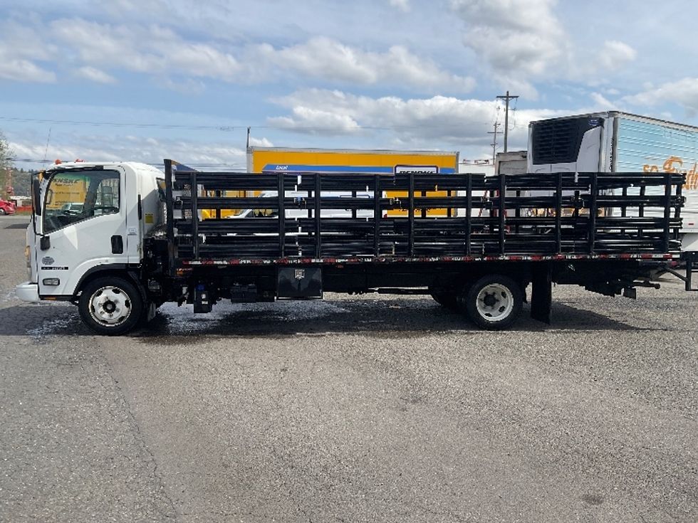 Flatbed Truck-Light and Medium Duty Trucks-Isuzu-2020-NRR-Tacoma-WA-93,919\n\t\tmiles-$ 50,750 - Image 4