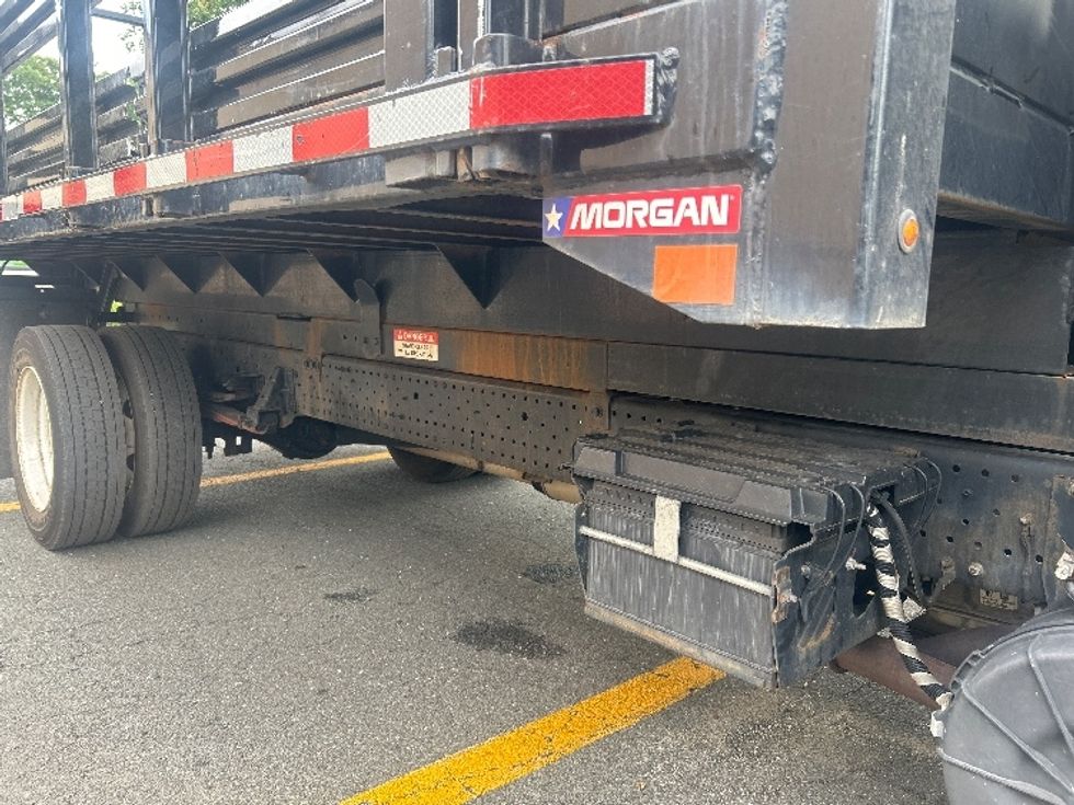 Flatbed Truck-Light and Medium Duty Trucks-Isuzu-2021-NPR EFI-Montgomery-NY-42,337\n\t\tmiles-$ 48,000 - Image 11