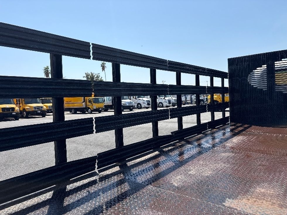 Flatbed Truck-Light and Medium Duty Trucks-Isuzu-2021-NPR-Fresno-CA-72,907\n\t\tmiles-$ 46,750 - Image 10