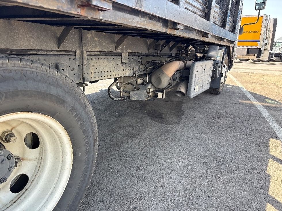 Flatbed Truck-Light and Medium Duty Trucks-Isuzu-2021-NPR-Fresno-CA-72,907\n\t\tmiles-$ 46,750 - Image 13