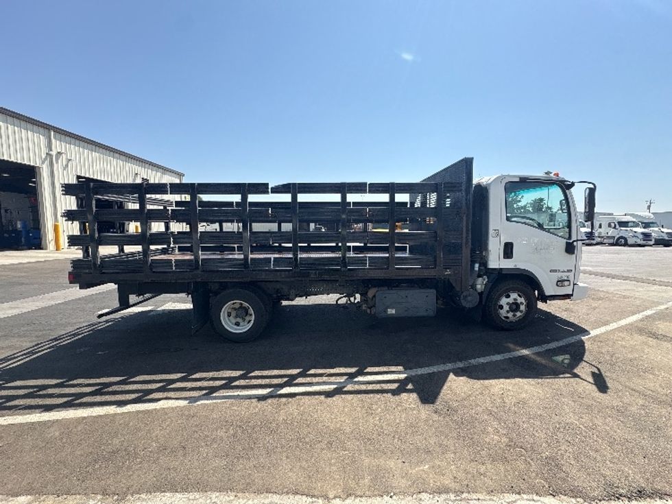 Flatbed Truck-Light and Medium Duty Trucks-Isuzu-2021-NPR-Fresno-CA-72,907\n\t\tmiles-$ 46,750 - Image 14
