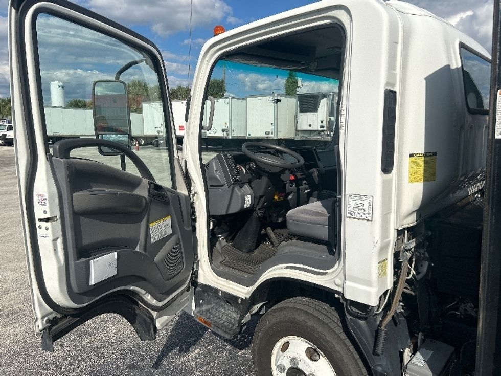 Flatbed Truck-Light and Medium Duty Trucks-Isuzu-2021-NPR-Ocala-FL-95,439\n\t\tmiles-$ 49,250 - Image 16