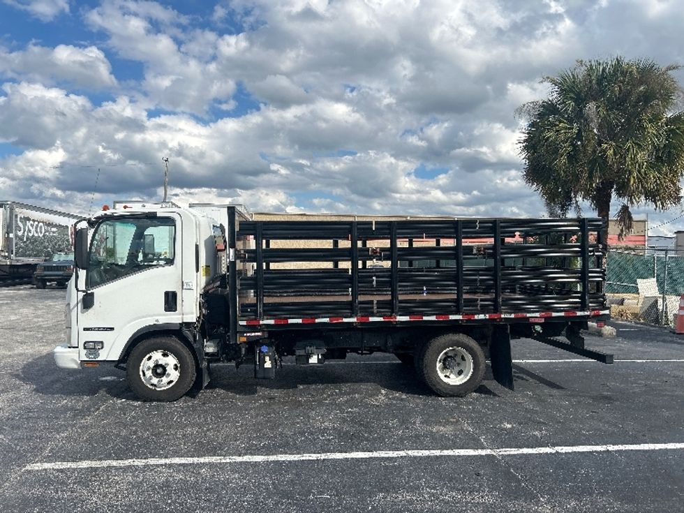 Flatbed Truck-Light and Medium Duty Trucks-Isuzu-2021-NPR-Ocala-FL-95,439\n\t\tmiles-$ 49,250 - Image 4