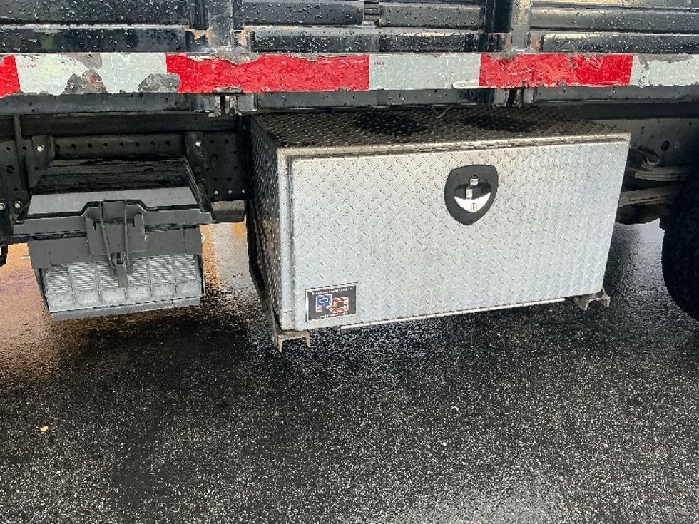 Flatbed Truck-Light and Medium Duty Trucks-Isuzu-2021-NRR-Fontana-CA-62,447\n\t\tmiles-$ 55,750 - Image 5