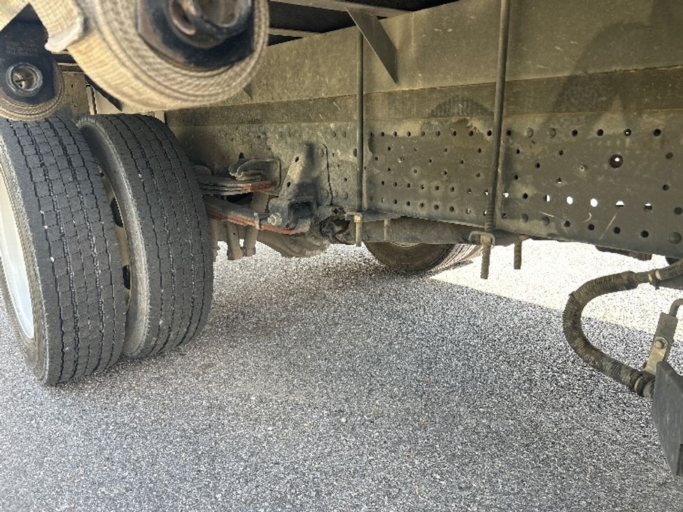 Flatbed Truck-Light and Medium Duty Trucks-Isuzu-2021-NRR-Hammond-LA-24,699\n\t\tmiles-$ 61,000 - Image 12