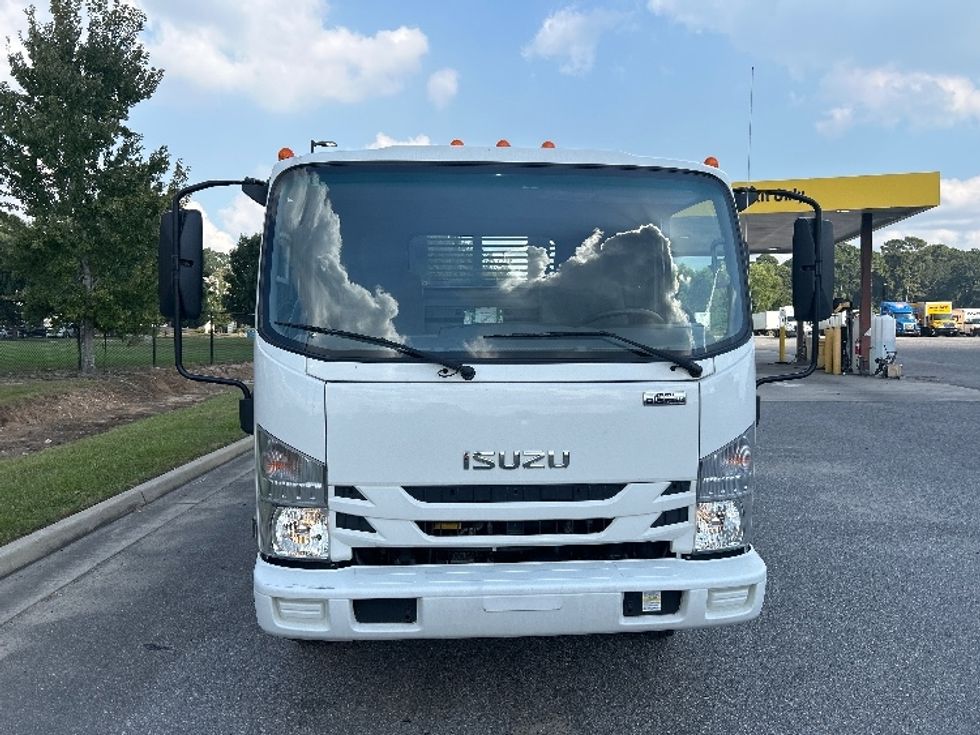 Flatbed Truck-Light and Medium Duty Trucks-Isuzu-2021-NRR-Hammond-LA-24,699\n\t\tmiles-$ 61,000 - Image 2