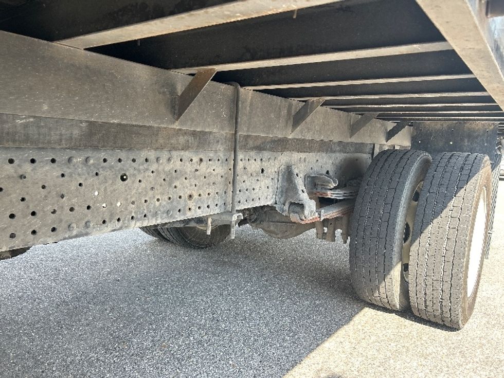 Flatbed Truck-Light and Medium Duty Trucks-Isuzu-2021-NRR-Hammond-LA-24,699\n\t\tmiles-$ 61,000 - Image 5