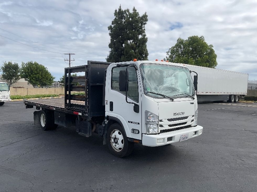 Flatbed Truck-Light and Medium Duty Trucks-Isuzu-2021-NRR-Torrance-CA-171,300\n\t\tmiles-$ 37,500 - Image 1