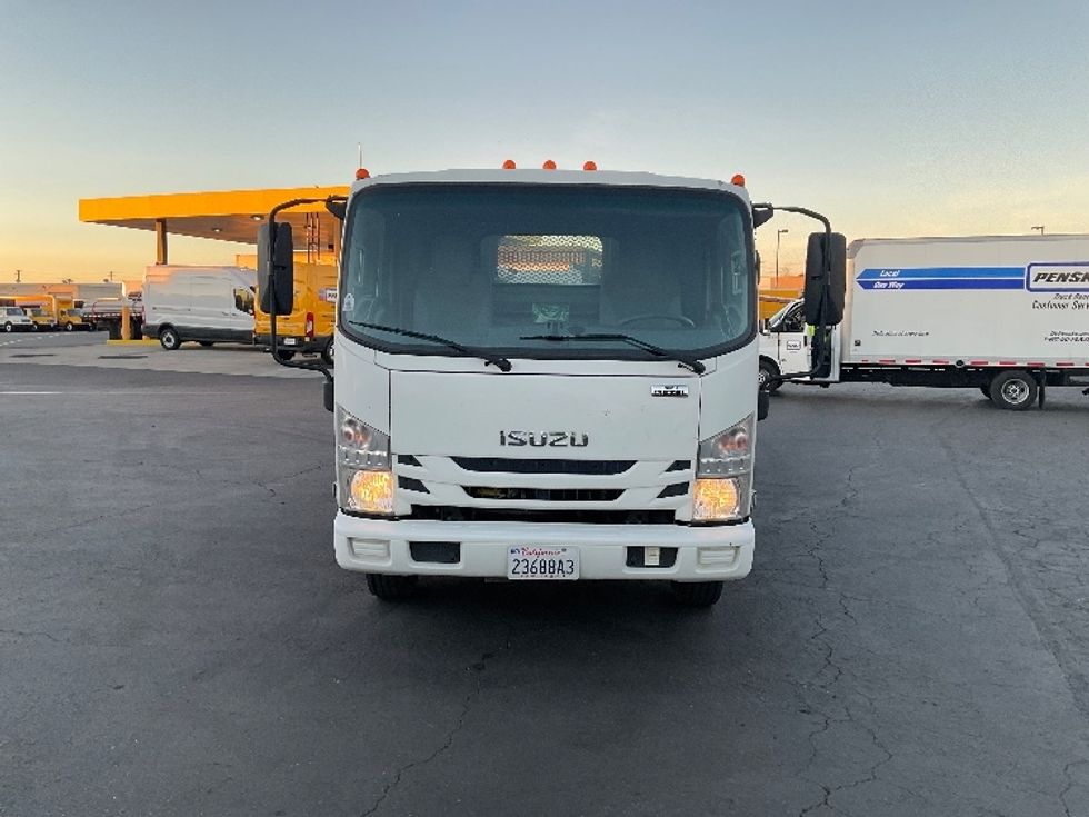 Flatbed Truck-Light and Medium Duty Trucks-Isuzu-2021-NRR-Torrance-CA-195,524\n\t\tmiles-$ 30,000 - Image 2