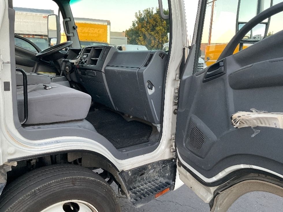 Flatbed Truck-Light and Medium Duty Trucks-Isuzu-2021-NRR-Torrance-CA-195,524\n\t\tmiles-$ 30,000 - Image 20