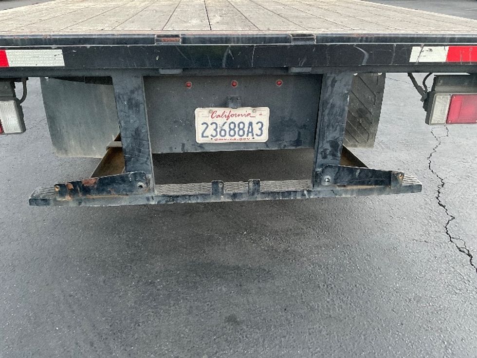 Flatbed Truck-Light and Medium Duty Trucks-Isuzu-2021-NRR-Torrance-CA-195,524\n\t\tmiles-$ 30,000 - Image 27