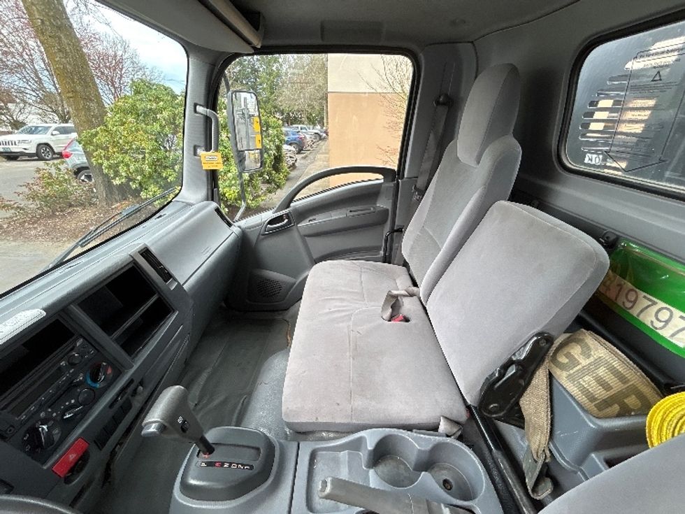 Flatbed Truck-Light and Medium Duty Trucks-Isuzu-2022-NPR-Clackamas-OR-44,455\n\t\tmiles-$ 56,000 - Image 19