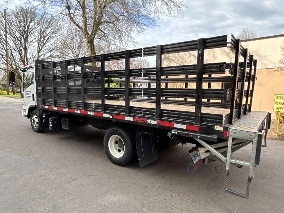 Flatbed Truck-Light and Medium Duty Trucks-Isuzu-2022-NPR-Clackamas-OR-44,455\n\t\tmiles-$ 56,000 - Image 6