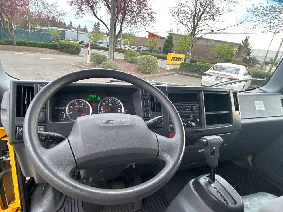 Flatbed Truck-Light and Medium Duty Trucks-Isuzu-2022-NPR-Clackamas-OR-50,544\n\t\tmiles-$ 52,750 - Image 15