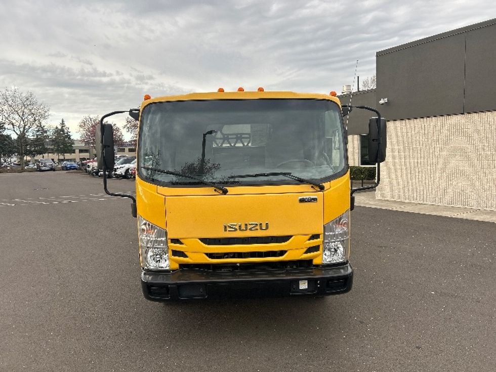 Flatbed Truck-Light and Medium Duty Trucks-Isuzu-2022-NPR-Clackamas-OR-50,544\n\t\tmiles-$ 52,750 - Image 2