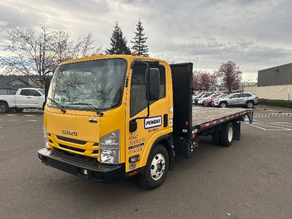 Flatbed Truck-Light and Medium Duty Trucks-Isuzu-2022-NPR-Clackamas-OR-50,544\n\t\tmiles-$ 52,750 - Image 3