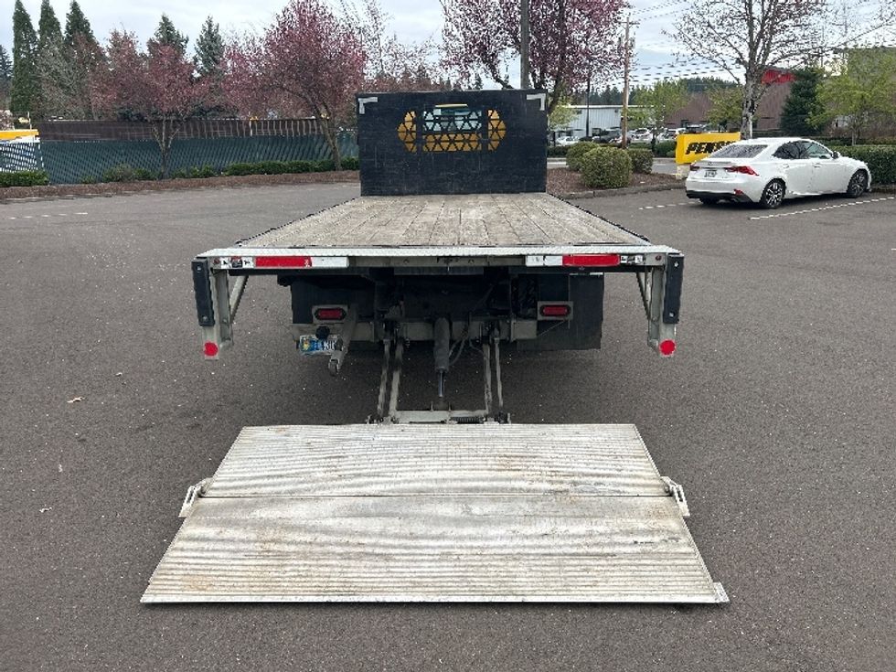 Flatbed Truck-Light and Medium Duty Trucks-Isuzu-2022-NPR-Clackamas-OR-50,544\n\t\tmiles-$ 52,750 - Image 8