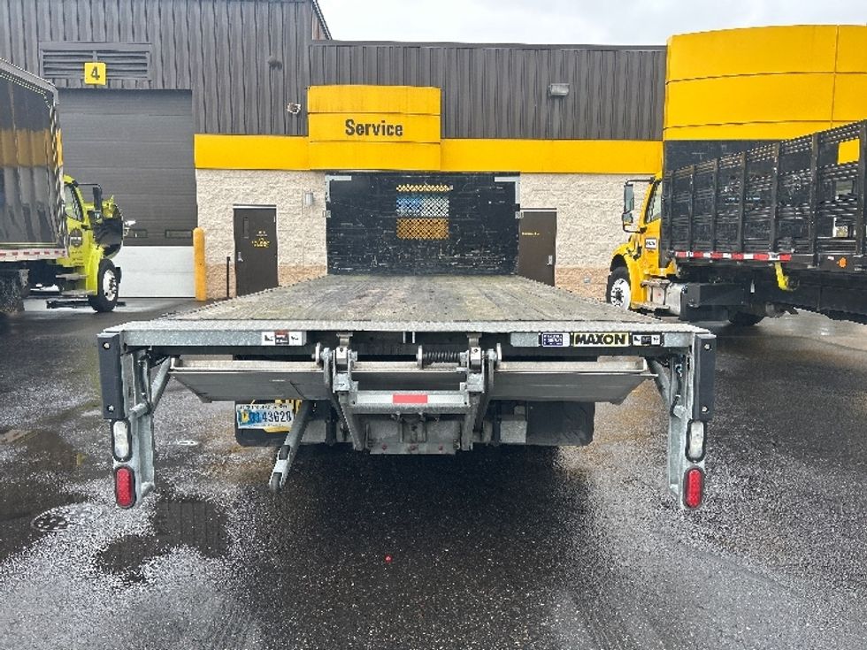 Flatbed Truck-Light and Medium Duty Trucks-Isuzu-2022-NPR-Clackamas-OR-51,609\n\t\tmiles-$ 52,500 - Image 7