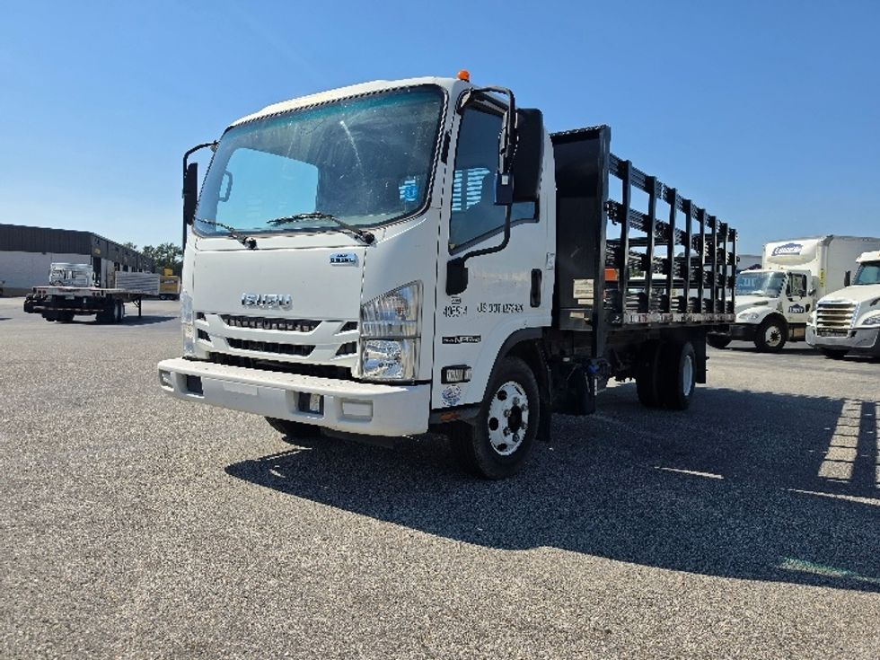 Flatbed Truck-Light and Medium Duty Trucks-Isuzu-2022-NPR-Pensacola-FL-37,645\n\t\tmiles-$ 59,000 - Image 3