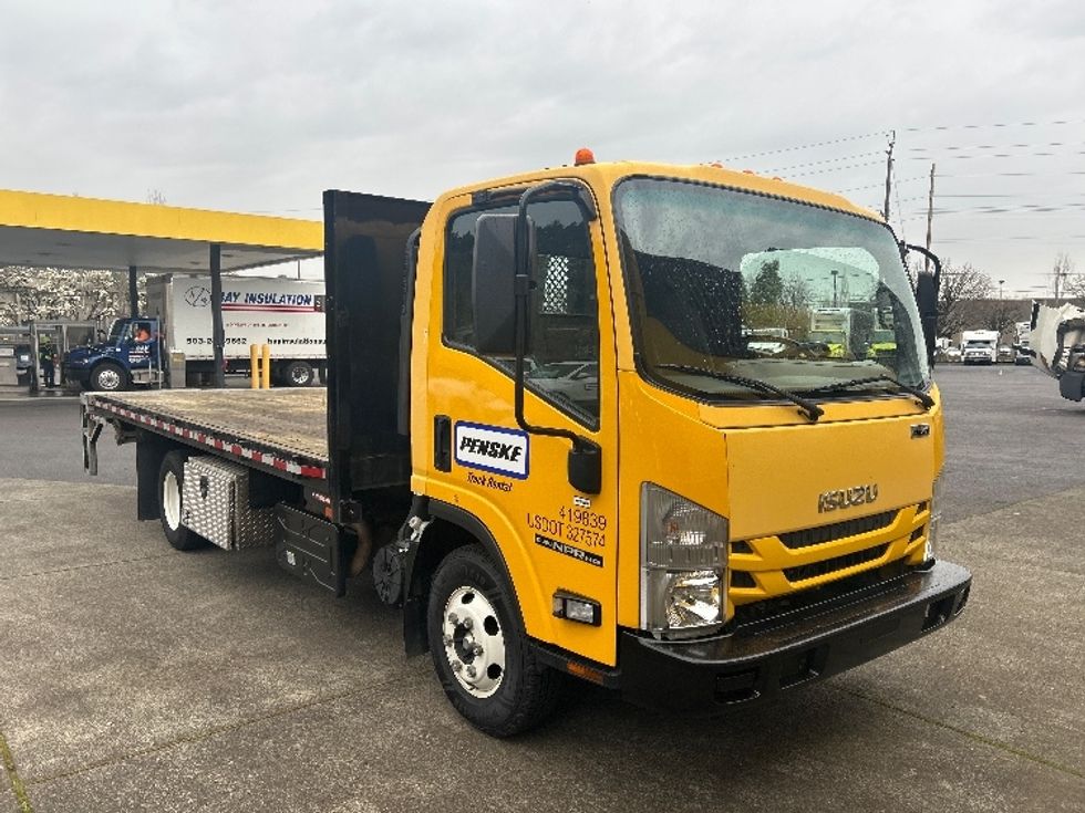 Flatbed Truck-Light and Medium Duty Trucks-Isuzu-2022-NPR-Portland-OR-42,715\n\t\tmiles-$ 53,750 - Image 1