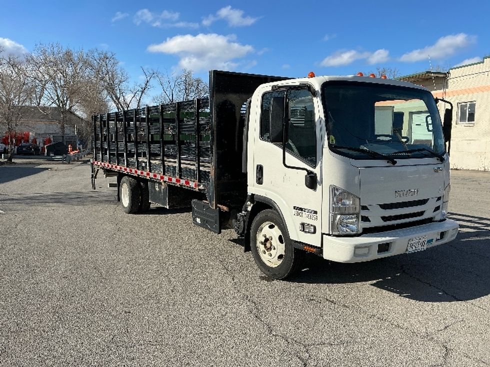 Flatbed Truck-Light and Medium Duty Trucks-Isuzu-2022-NRR-Albany-NY-89,343\n\t\tmiles-$ 48,250 - Image 1