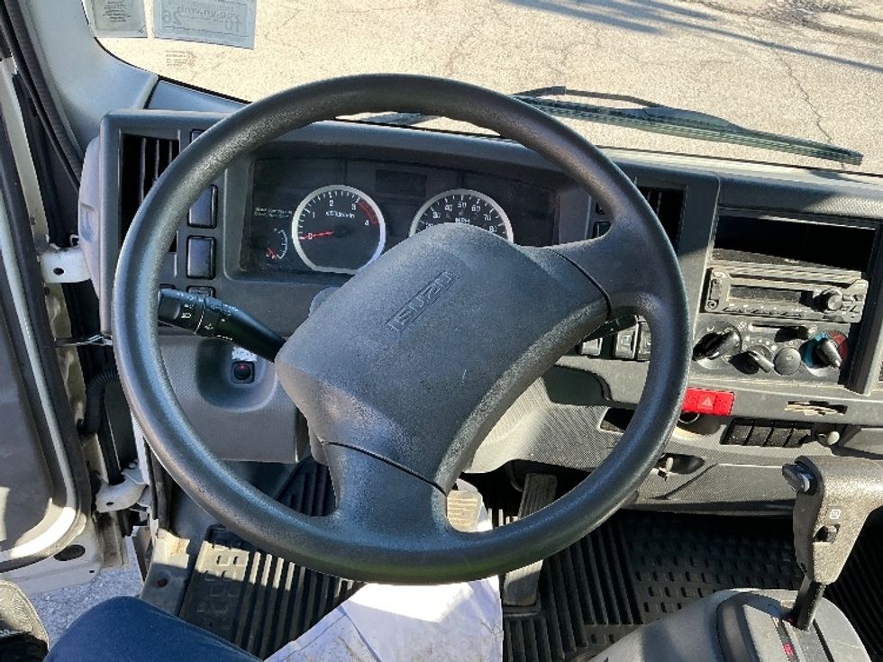 Flatbed Truck-Light and Medium Duty Trucks-Isuzu-2022-NRR-Albany-NY-89,343\n\t\tmiles-$ 48,250 - Image 17