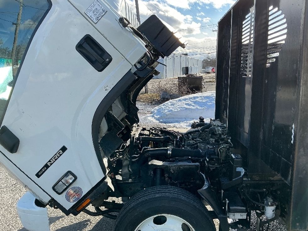 Flatbed Truck-Light and Medium Duty Trucks-Isuzu-2022-NRR-Albany-NY-89,343\n\t\tmiles-$ 48,250 - Image 24