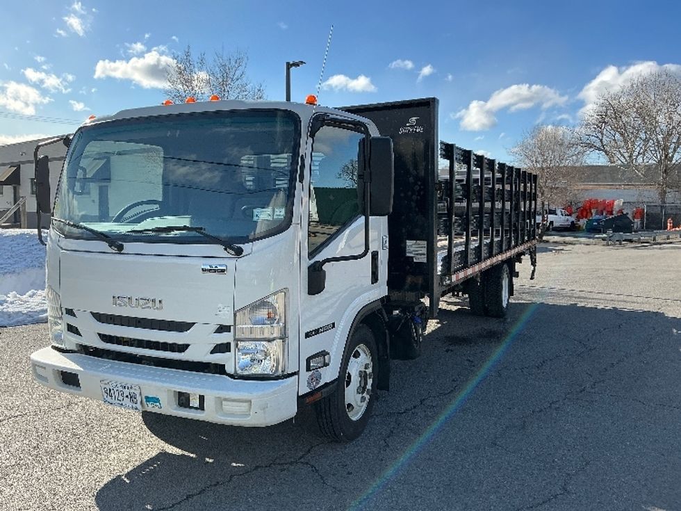 Flatbed Truck-Light and Medium Duty Trucks-Isuzu-2022-NRR-Albany-NY-89,343\n\t\tmiles-$ 48,250 - Image 3
