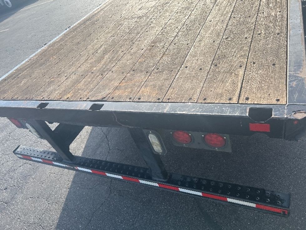 Flatbed Truck-Light and Medium Duty Trucks-Isuzu-2022-NRR-Torrance-CA-124,307\n\t\tmiles-$ 47,250 - Image 10