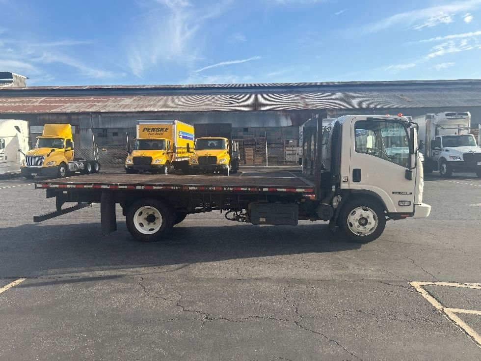 Flatbed Truck-Light and Medium Duty Trucks-Isuzu-2022-NRR-Torrance-CA-124,307\n\t\tmiles-$ 47,250 - Image 15