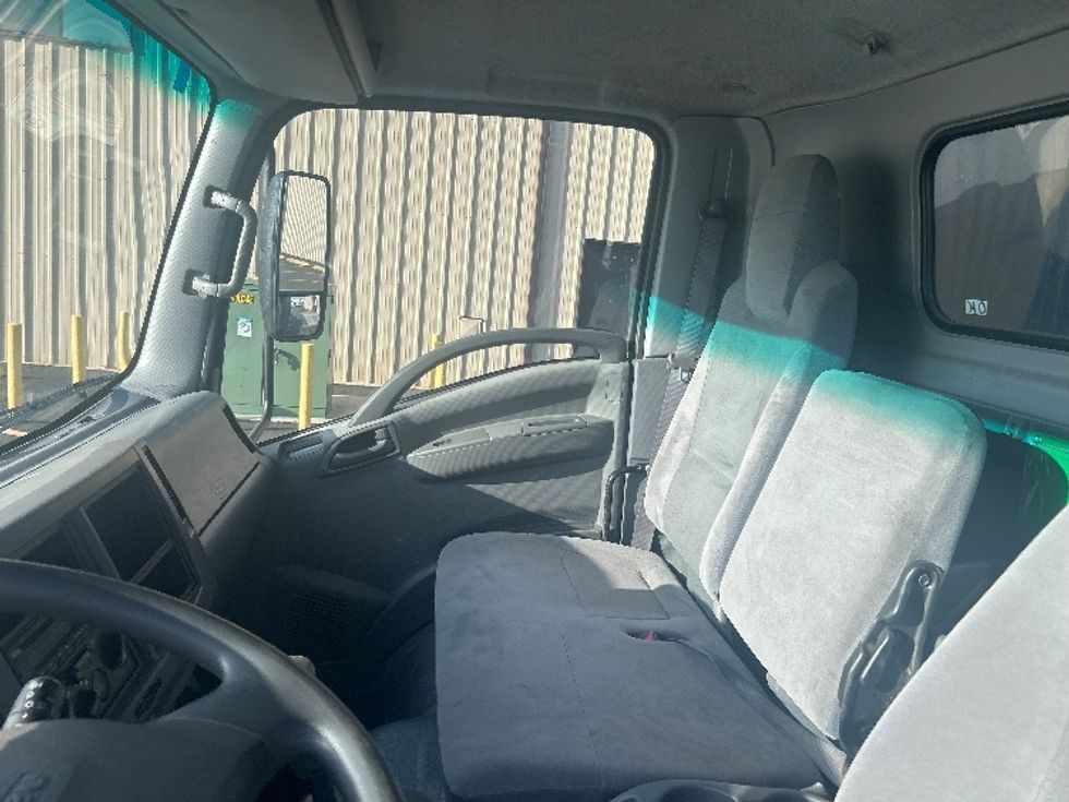 Flatbed Truck-Light and Medium Duty Trucks-Isuzu-2022-NRR-Torrance-CA-124,307\n\t\tmiles-$ 47,250 - Image 19