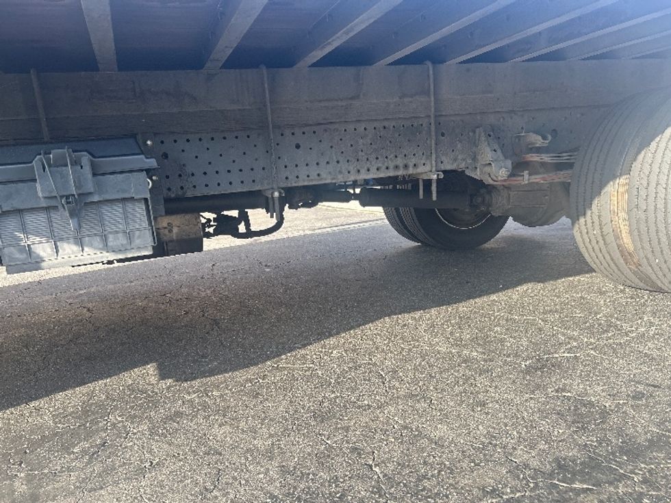 Flatbed Truck-Light and Medium Duty Trucks-Isuzu-2022-NRR-Torrance-CA-124,307\n\t\tmiles-$ 47,250 - Image 5