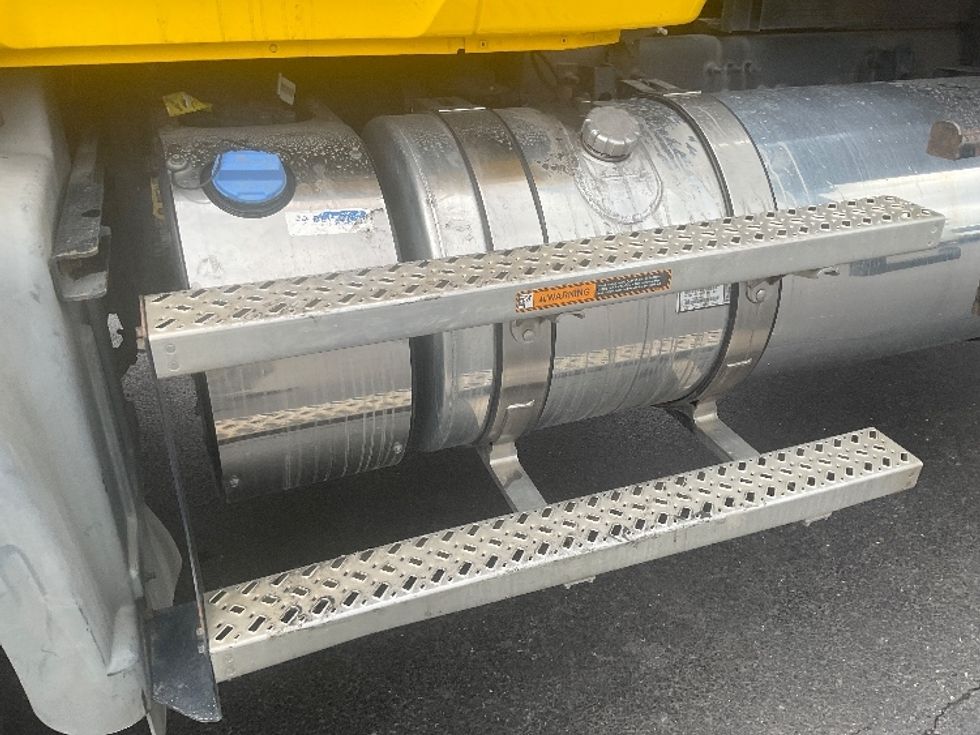 Flatbed Truck-Light and Medium Duty Trucks-Mack-2019-GRANITE-Bethlehem-PA-193,629\n\t\tmiles-$ 103,000 - Image 26